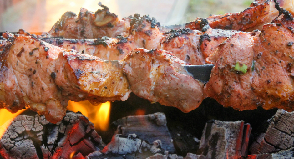 Как правильно выбрать мясо для новогоднего шашлыка Как правильно выбрать мясо для новогоднего шашлыка