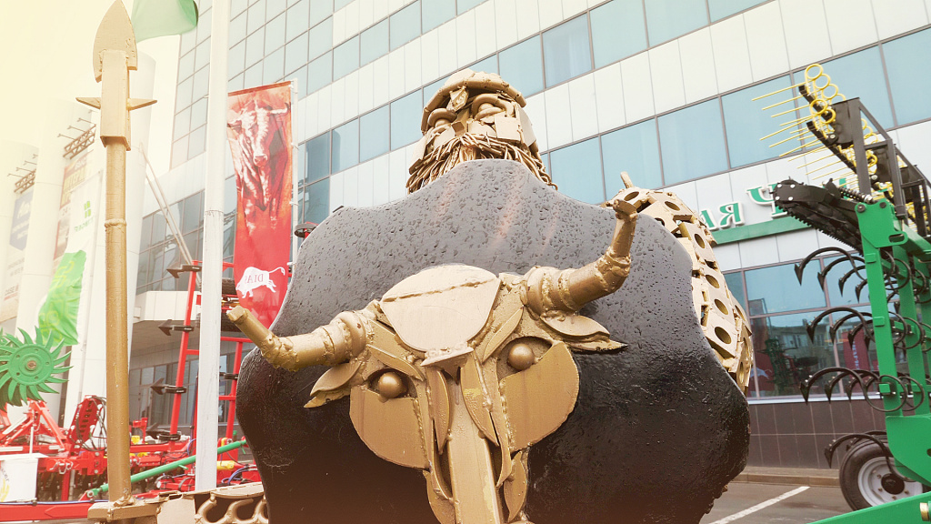 Вложенный эпизод 01.00_00_06_24.неподвижное изображение003.jpg